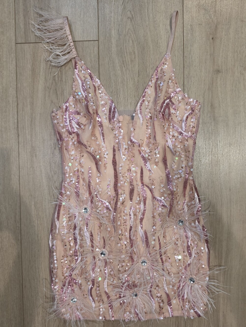 Bella Barnett Pink Sequin Feather Mini Dress Size L Rhinestone Party Cocktail - Picture 3 of 10